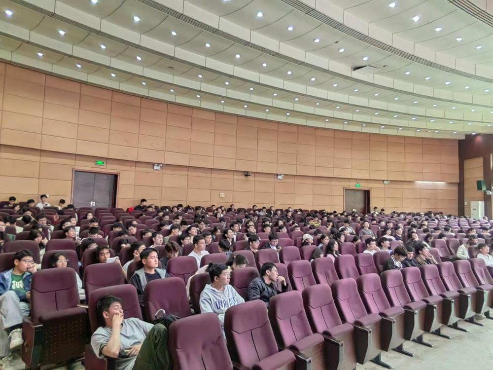 活动照片3(1).jpg